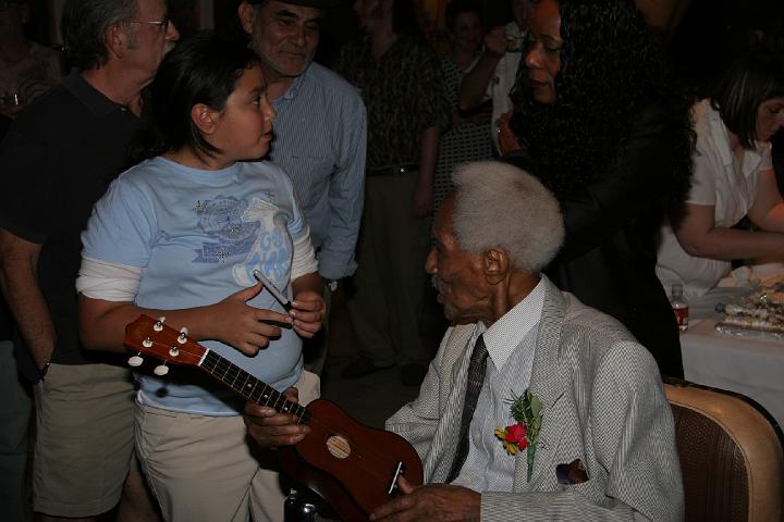 20070425_HueyLong_is_103 106 